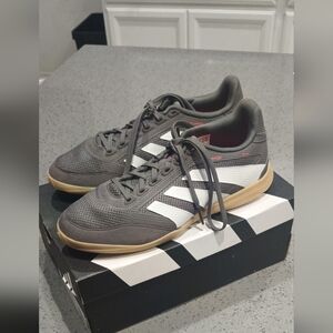 adidas Junior's Predator League Indoor Soccer Shoes